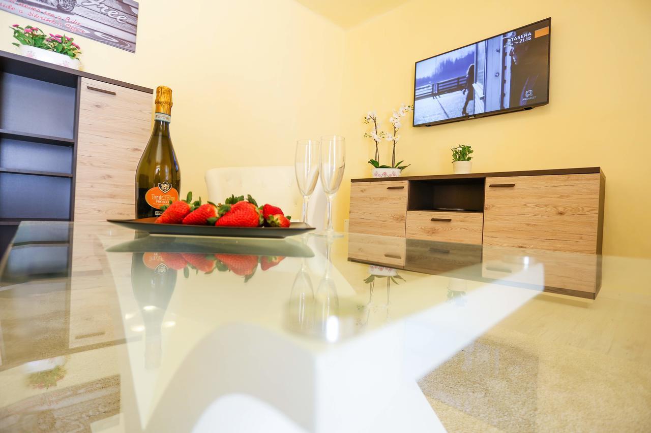 Casa Filippini Bed & Breakfast Fossombrone Dış mekan fotoğraf